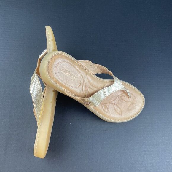 Born Amelie Flip Flops Thongs Leather Gold Sandals Size 10 M F00270 Pre Owned - Picture 7 of 16